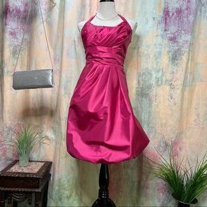 📌David’s Bridal Beautiful Pink Bridesmaid Balloon Dress